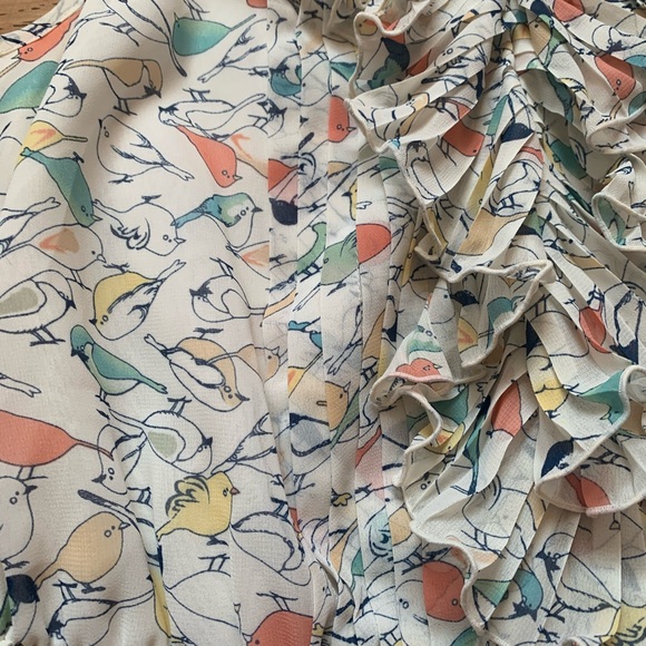 Bird blouse! - Picture 2 of 4
